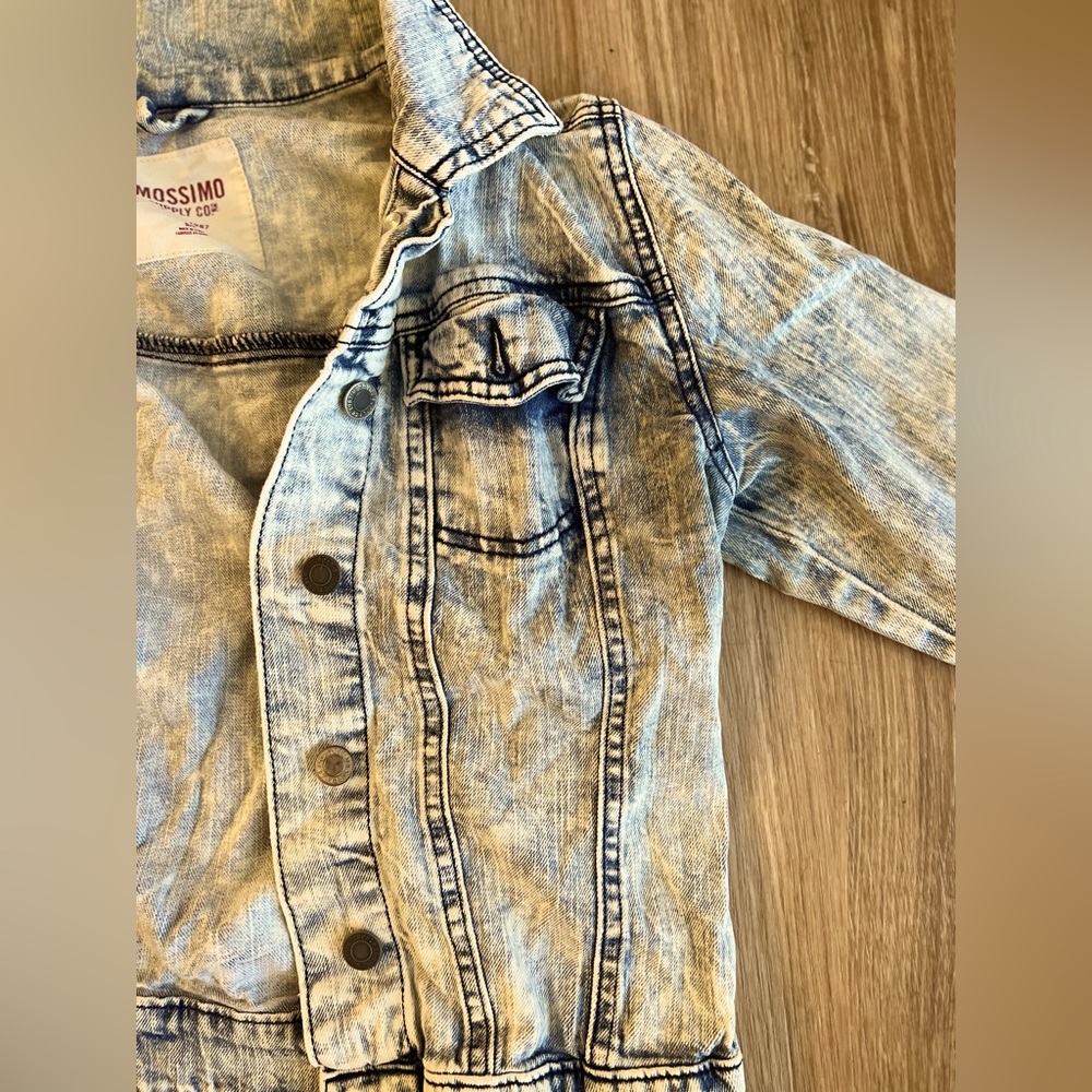 Mossimo Acid Wash Jean Jacket, Small
